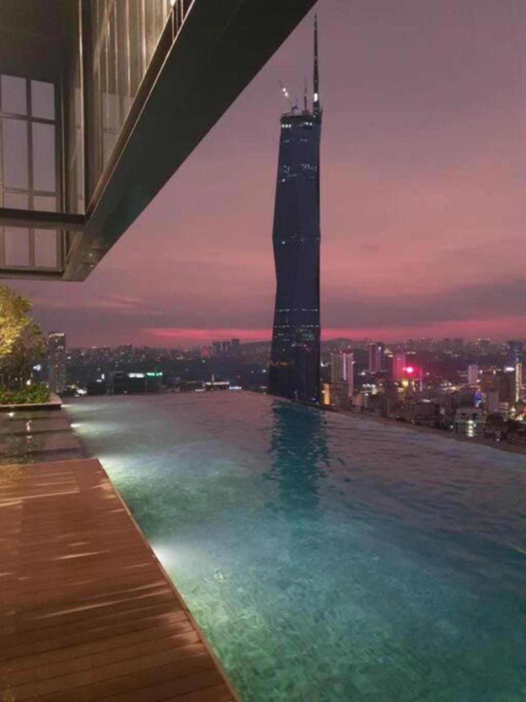 Lotus Suite Lucentia Bbcc Kuala Lumpur Ngoại thất bức ảnh